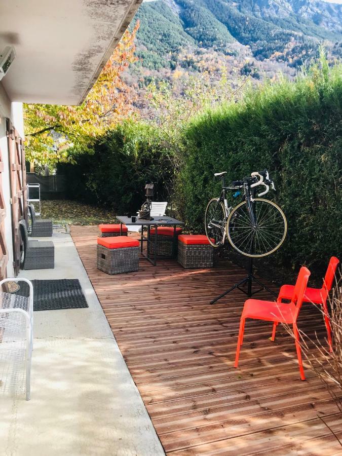 Appartement Cosy A Bourg D'Oisans Le Bourg-dʼOisans Buitenkant foto